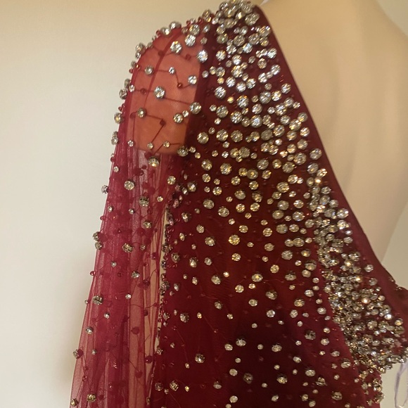 Tulle Pageant Dress With One Shoulder Cape Sleeve – 231GL0401 - Picture 10 of 14